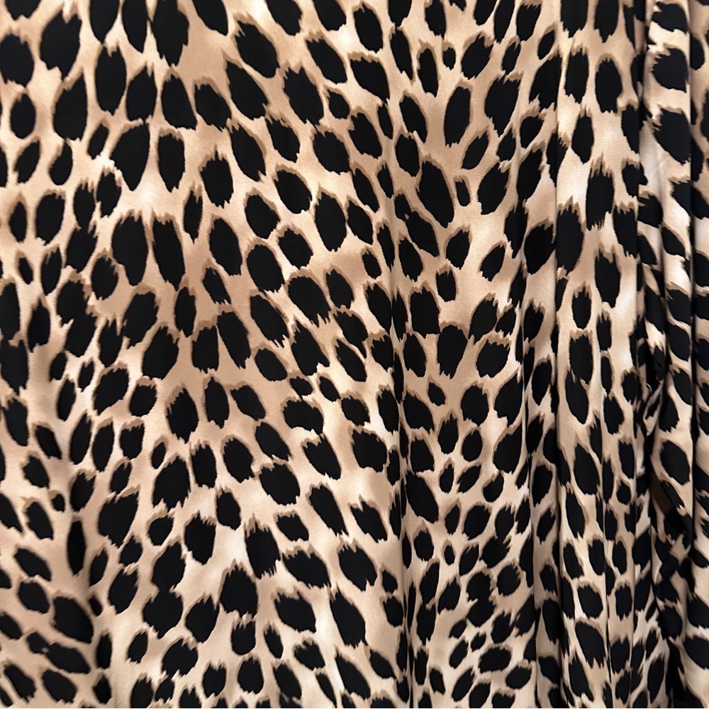 INC International Concepts Beige and Black Leopard Print Blouse with Zip Pockets - Picture 8 of 8